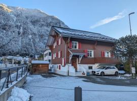 Ferienwohnung Uhu, hotel in Altdorf