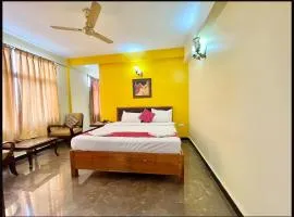 HOTEL S U R Y A I N N! Puri, Near Temple & Railway Station, Spacious and Fully Air Conditioned Rooms with wifi & Restaurant and Parking,BEST HOTEL IN PURI