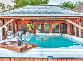 Vegas Vibes 4BR with Poolspa, Perfect for groups