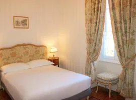 Hotel La Villa Fleurie