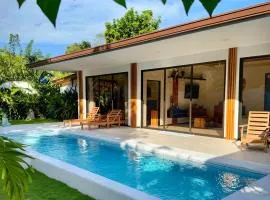 Gated luxury villa Bodhi 5 min walk to the beach