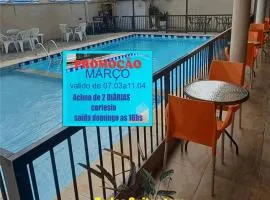 Pousada Parque Suites Estacionamento e Piscina