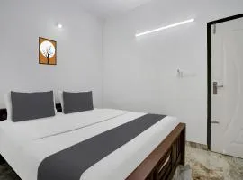 Super Hotel O EVA RESIDENCY