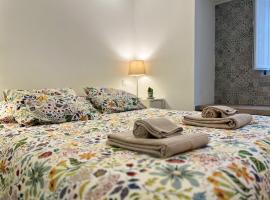 Apartment in Alfama for Two: Lizbon'da bir otel