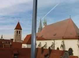 Ferienwohnung "Karmeliten Am Dom"