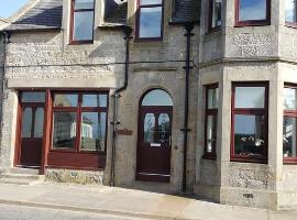 Tighnabruaich Annex, hotel din Lossiemouth