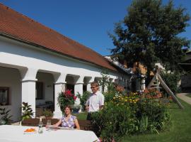 Weingut Bohrn Himmelbett, familiehotel i Herrnbaumgarten