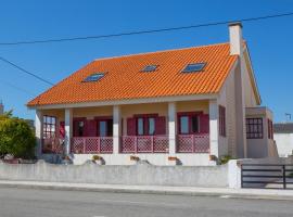 Casa Palheiro Amarelo da Biarritz, hotell i Costa Nova