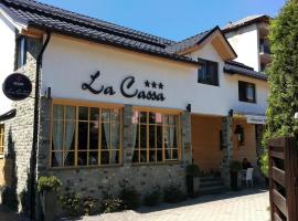 Pensiune Restaurant La Cassa, hotel u gradu Višeu De Sus