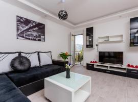 Dream Vacation Apartments, khách sạn ở Tivat