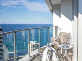 Artique Surfers Paradise - Official, Hotel in Gold Coast