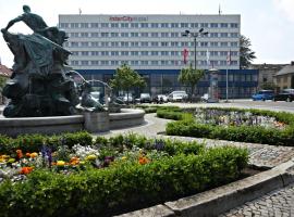 IntercityHotel Schwerin, hotel con parking en Schwerin