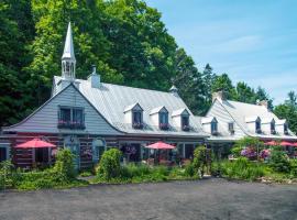 Saint-Sauveur-des-Monts में Le Petit Clocher Gite Touristique B & B, स्की रिज़ॉर्ट