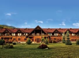 Glacier House Hotel & Resort: Revelstoke şehrinde bir otel