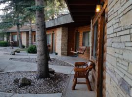 West Winds Lodge، كوخ في رويدوسو