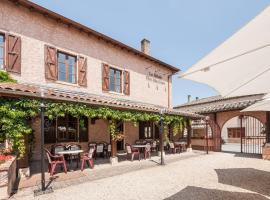 Corcelles-en-Beaujolais में, होटल Le Relais Des Dix Crus - Logis Hôtel B&B