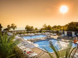 Aminess Maravea Camping Resort Holiday Homes, hotel u Novigradu (Istra)