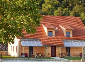 Holzblockhaus Stark, hotel in Kelheim