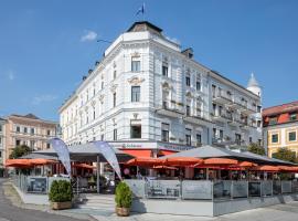 Seehotel Schwan, hotel u gradu Gmunden