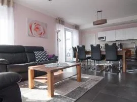 Komfortable Apartment-Wohnung