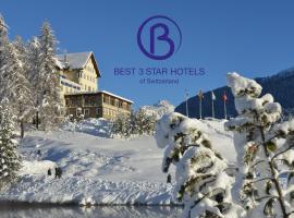 Hotel Waldhaus am See, hotel en St. Moritz