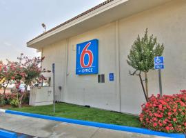 Motel 6-Sacramento, CA - Old Sacramento North, hótel í Sacramento