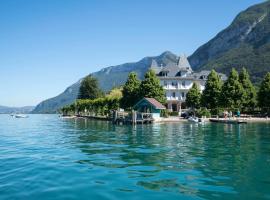 Le Pavillon des Fleurs, hotel u gradu 'Menthon-Saint-Bernard'