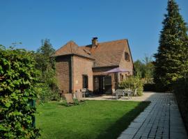 Holiday Home Poppenhuis, hotel din Durbuy