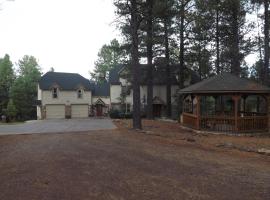 Arizona Mountain Inn & Cabins โรงแรมในแฟลกสตาฟ