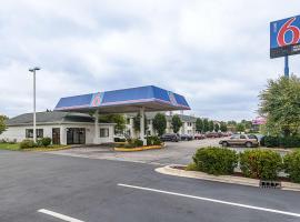 Motel 6-Kokomo, IN, хотел в Кокомо