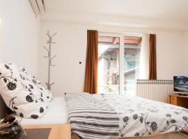 Rooms Garden Zagreb Airport, hospedagem domiciliar em Velika Gorica