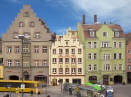 Arnulfsplatz Aparts: Regensburg şehrinde bir otel