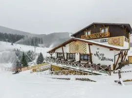 Chalet CrepDeChine Hotel