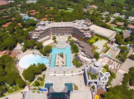 Xanadu Resort - High Class All Inclusive، فندق في بيليك