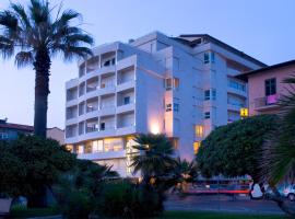 Hotel Sina Astor, hotel sa Viareggio