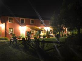 Agriturismo Al Podere Di Rosa, hotel sa Sant' Alessio