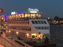 Botel Gracia, rental liburan di Bratislava