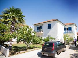 Morosini Apartments, hotell sihtkohas Biograd na Moru