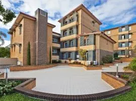 Comfort Inn & Suites Burwood