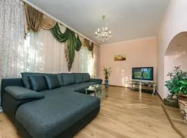 Two Bedroom Apartment on Liuteranska street