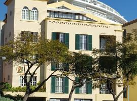 Apartamentos Turisticos Avenue Park, hotel romántico en Funchal