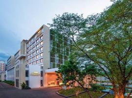 Feathers- A Radha Hotel, Chennai, hotel en Chennai