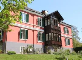 Villa Adrienne