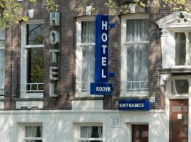 Family Hotel Kooyk, hotel di Amsterdam