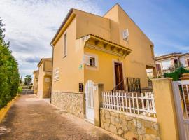 Villa Marcos Lago Esperanza: Alcudia'da bir otel