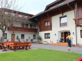 Pension Duregger, hotel u Faak am Seeu