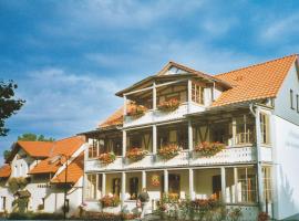 Hotel Pension Am Kurzentrum, viešbutis mieste Bad Zuderodė