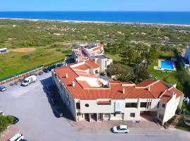 Praia da Lota Resort – Beachfront Hotel