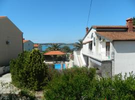 Apartments Vila Palma, hotelli kohteessa Medulin