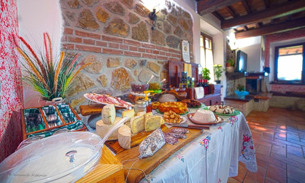 Makanan di atau di tempat lain dekat farm stay